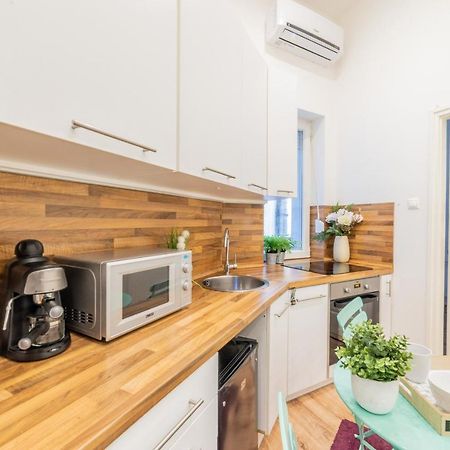 Real Apartments Anker II บูดาเปสต์ ภายนอก รูปภาพ