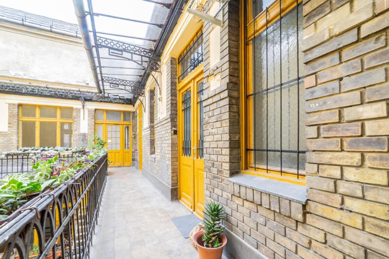 Real Apartments Anker II บูดาเปสต์ ภายนอก รูปภาพ