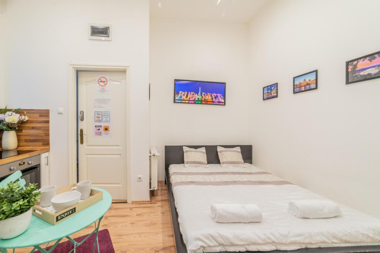 Real Apartments Anker II บูดาเปสต์ ภายนอก รูปภาพ